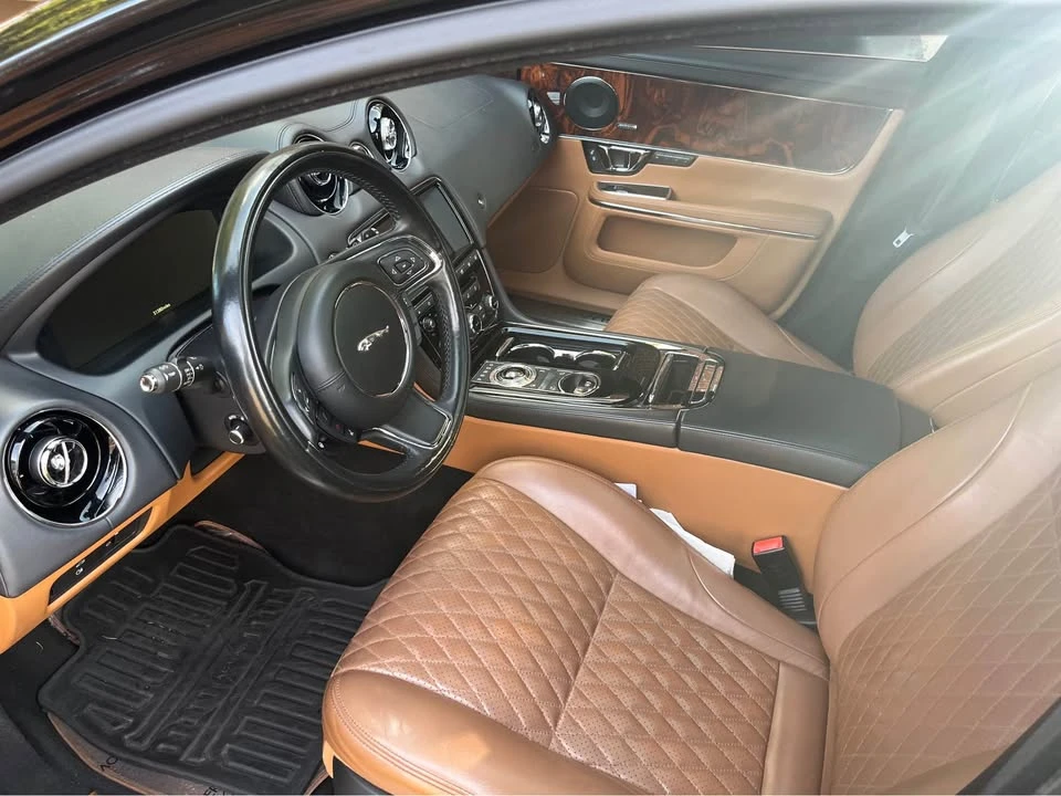 2017 Jaguar X351 XJ - Image 5 of 11