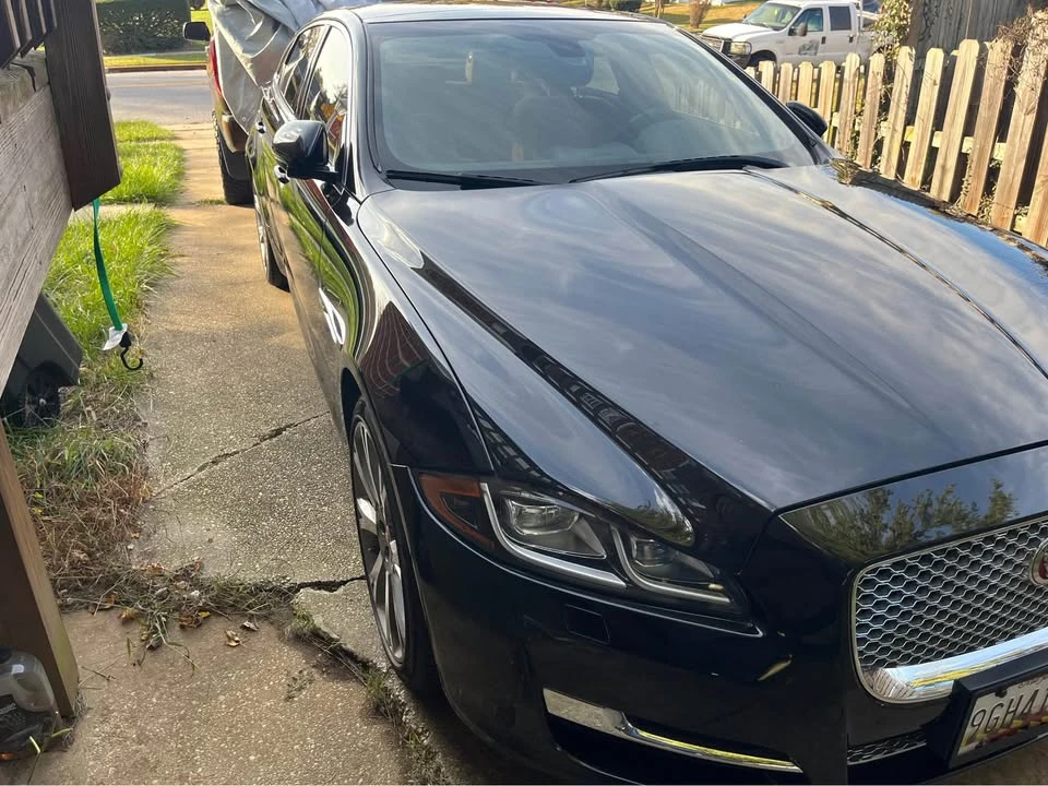 2017 Jaguar X351 XJ - Image 4 of 11