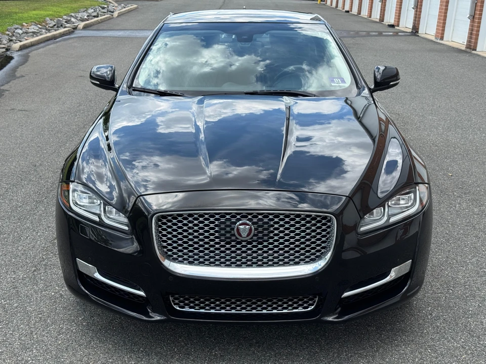 2017 Jaguar X351 XJ - Image 6 of 31