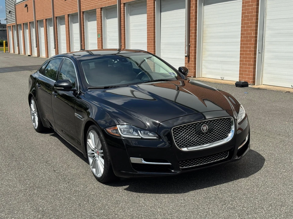 2017 Jaguar X351 XJ - Image 21 of 31