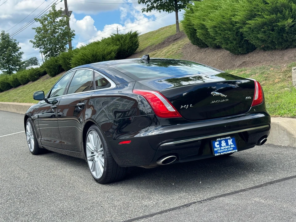 2017 Jaguar X351 XJ - Image 27 of 31