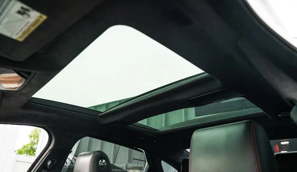 2017 Jaguar X351 XJR - Image 14 of 20