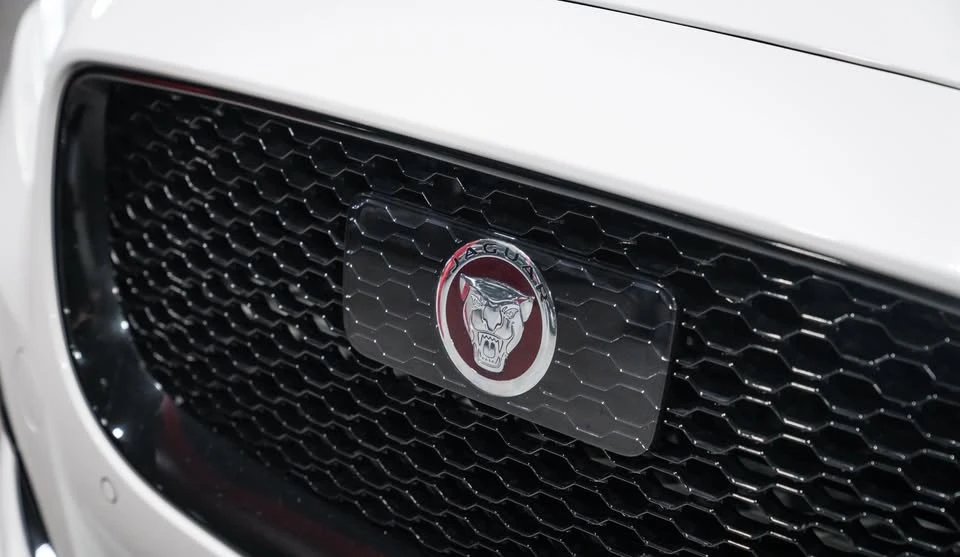2017 Jaguar X351 XJR - Image 7 of 20