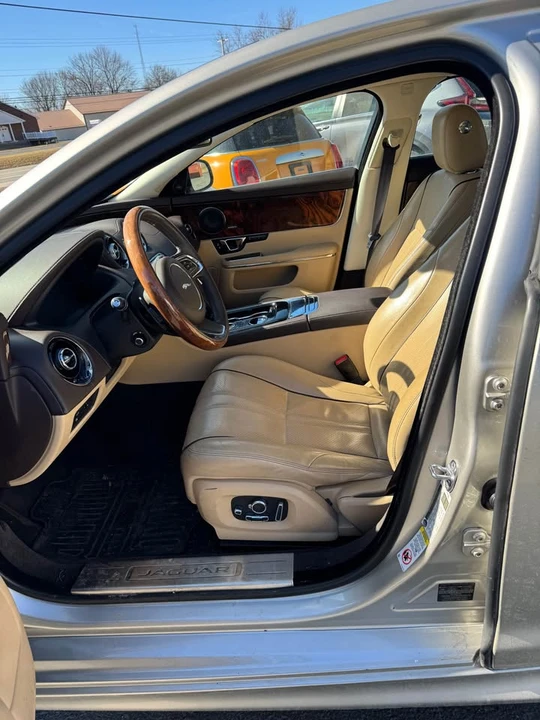 2017 Jaguar X351 XJR - Image 7 of 14