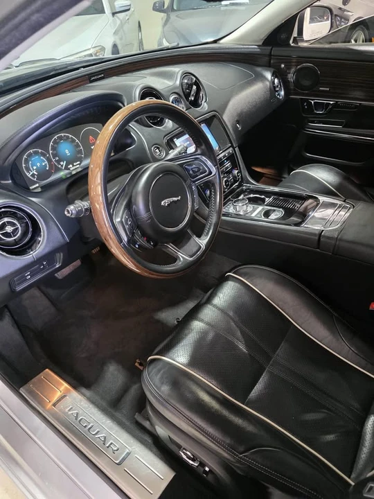 2017 Jaguar X351 XJR - Image 15 of 18