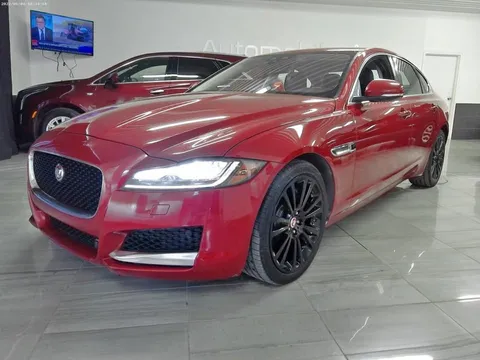 2017 Jaguar XF