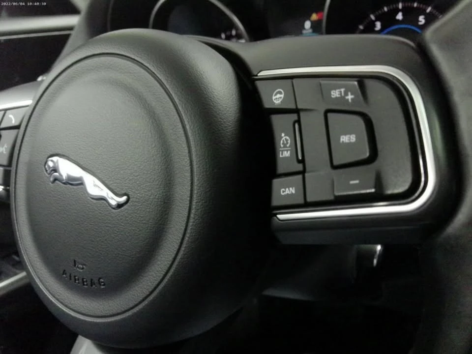 2017 Jaguar X260 XF - Image 18 of 20