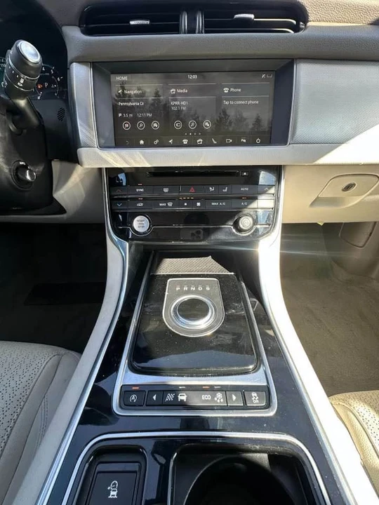 2017 Jaguar F-Type 1st Gen - Image 10 of 21