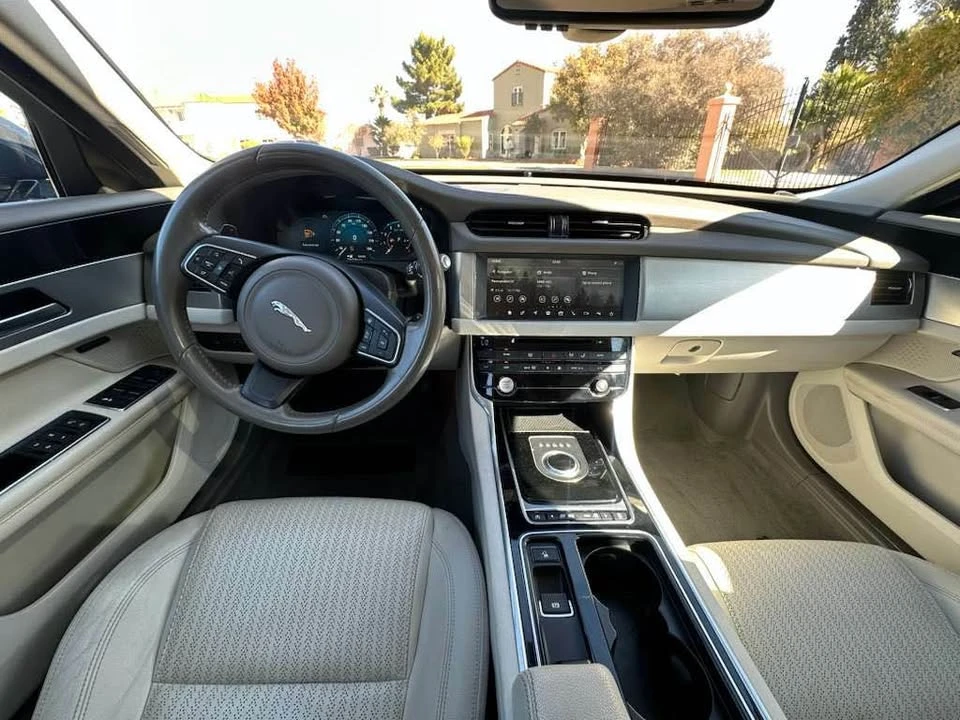 2017 Jaguar F-Type 1st Gen - Image 9 of 21