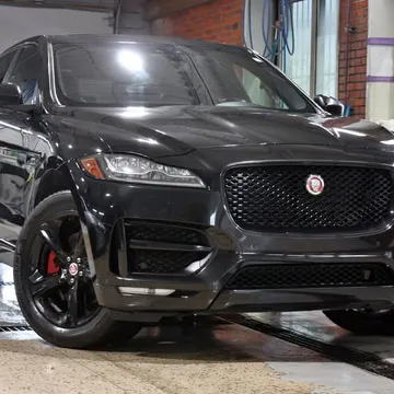 2017 Jaguar F-Pace 35t R-Sport