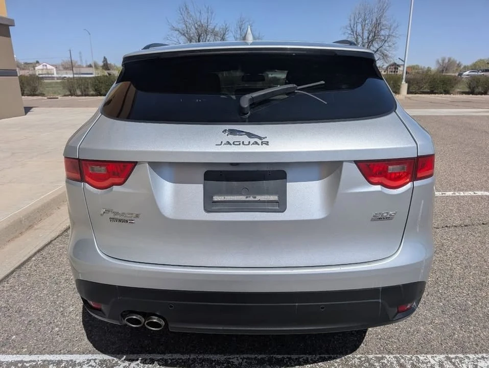 2017 Jaguar F-Pace - Image 4 of 20