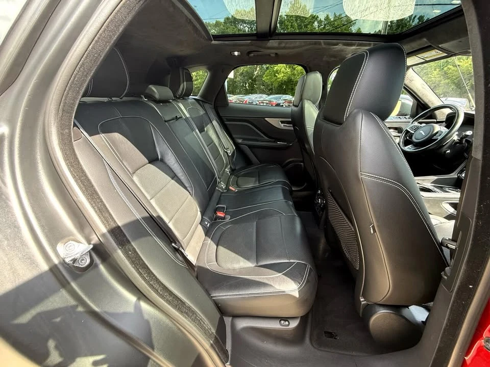2017 Jaguar F-Pace - Image 14 of 20