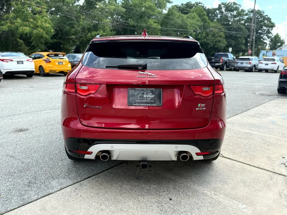 2017 Jaguar F-Pace - Image 6 of 20
