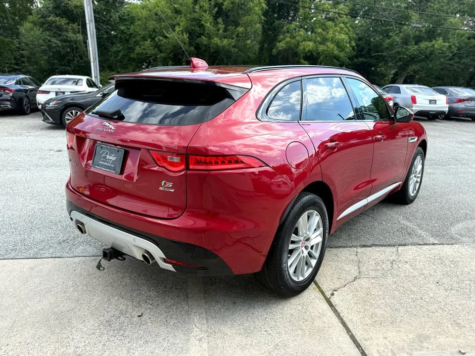 2017 Jaguar F-Pace - Image 5 of 20