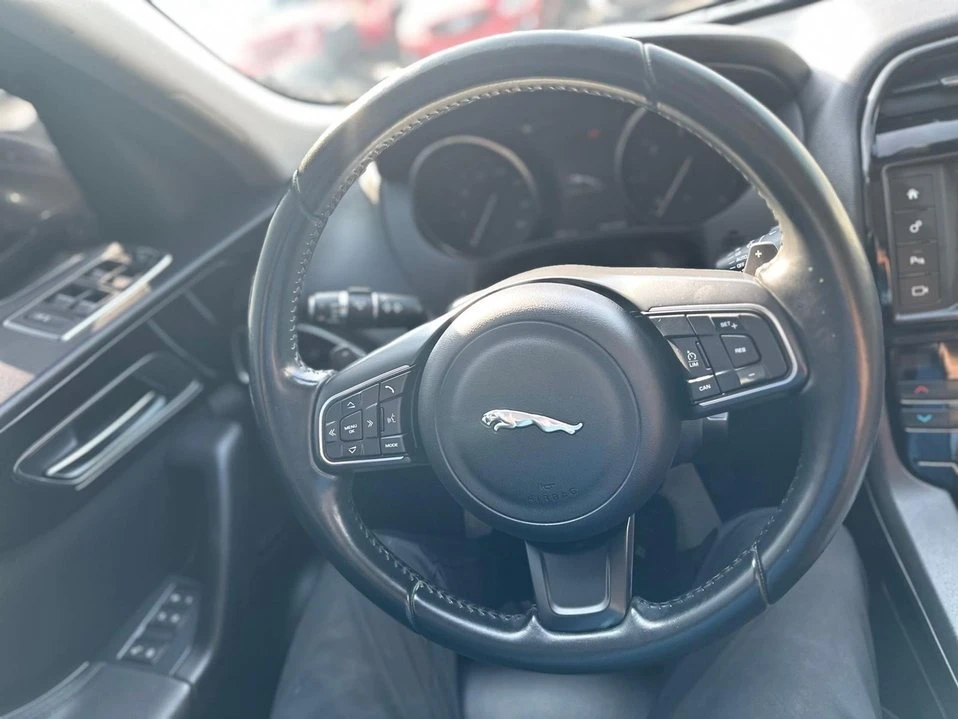 2017 Jaguar F-Pace - Image 20 of 20