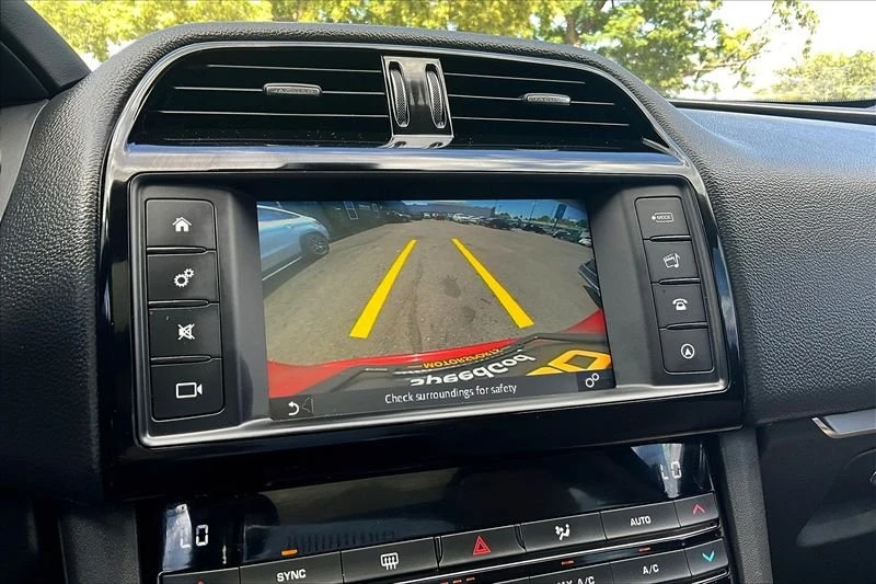 2017 Jaguar F-Pace - Image 20 of 20