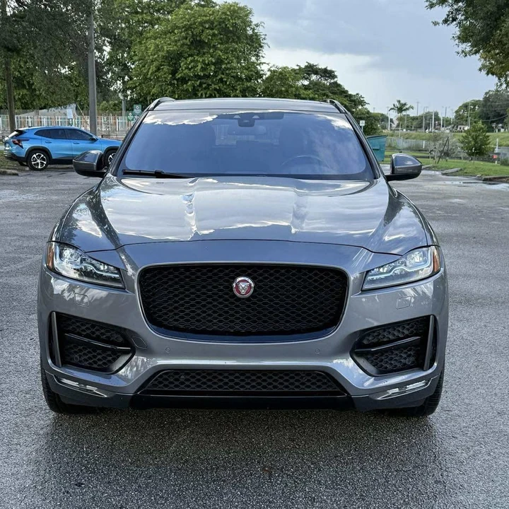 2017 Jaguar F-Pace - Image 12 of 19