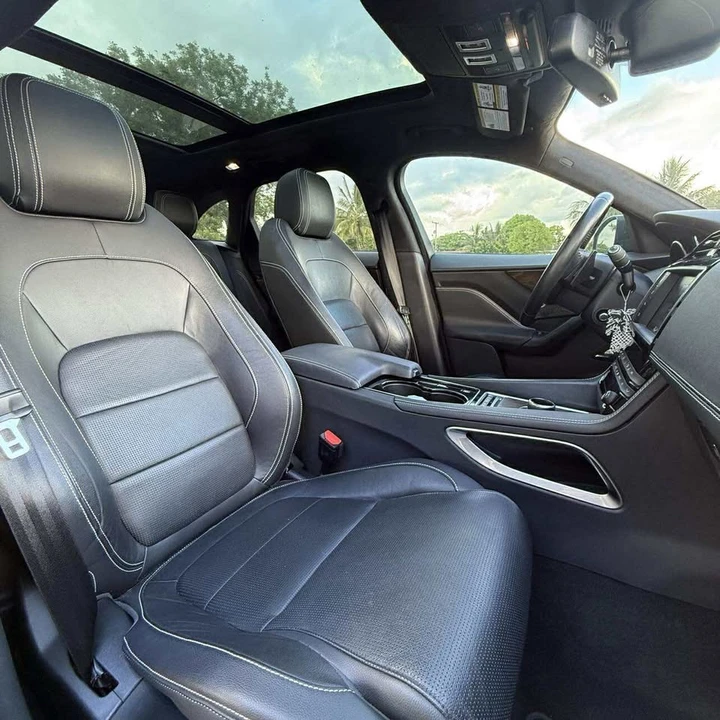 2017 Jaguar F-Pace - Image 11 of 19