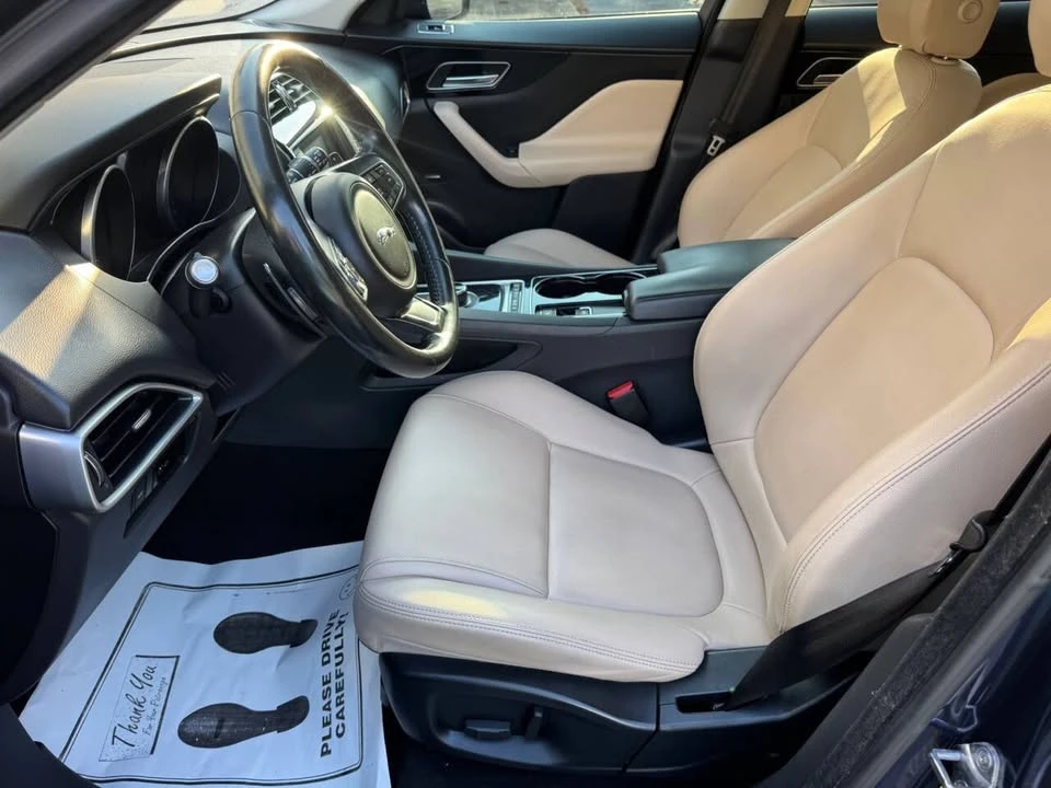 2017 Jaguar F-Pace - Image 9 of 19