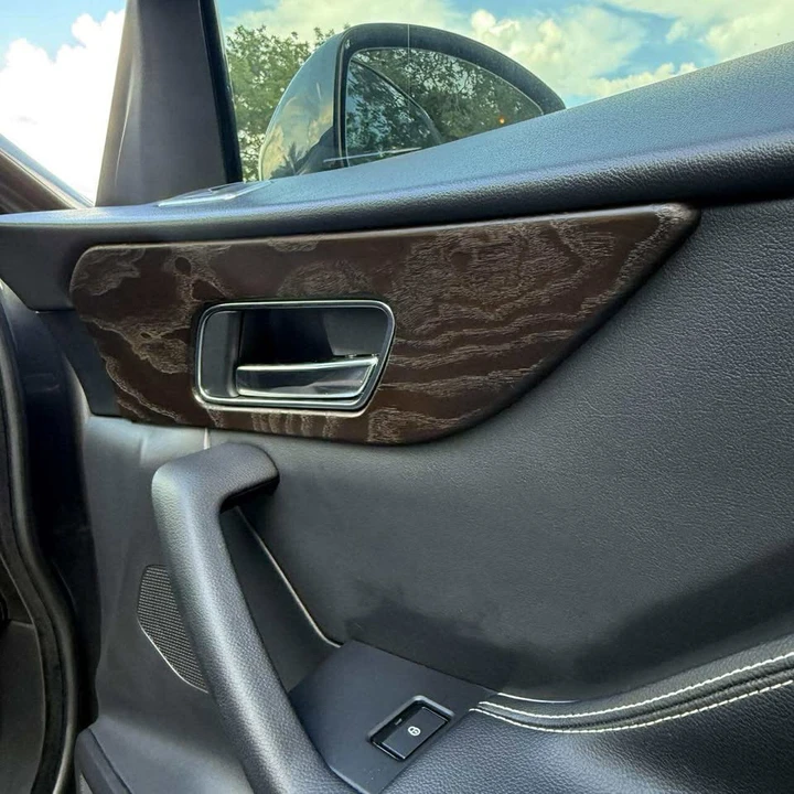 2017 Jaguar F-Pace - Image 18 of 19