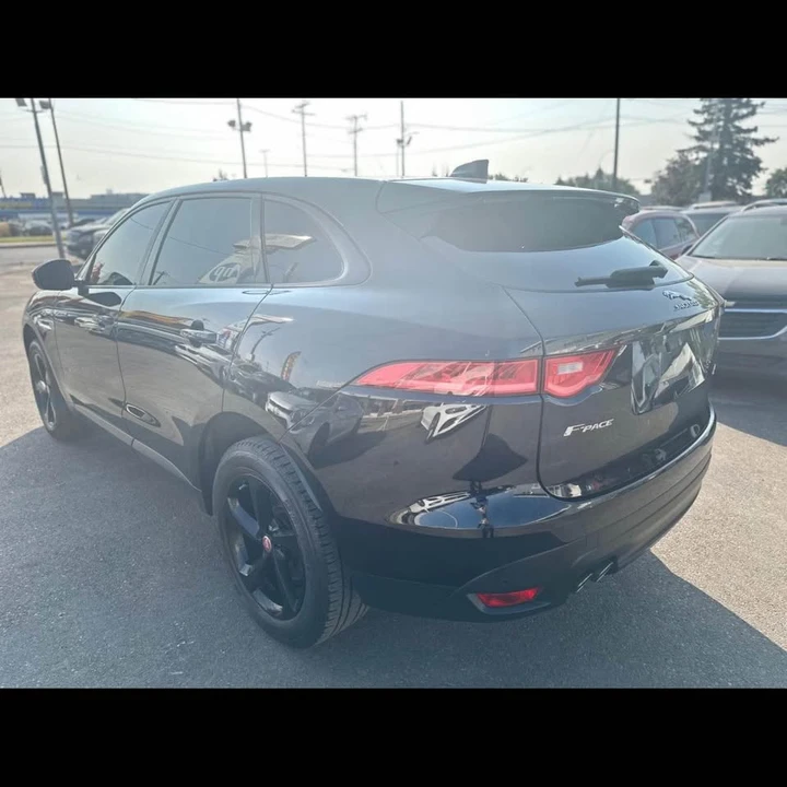 2017 Jaguar F-Pace - Image 7 of 17