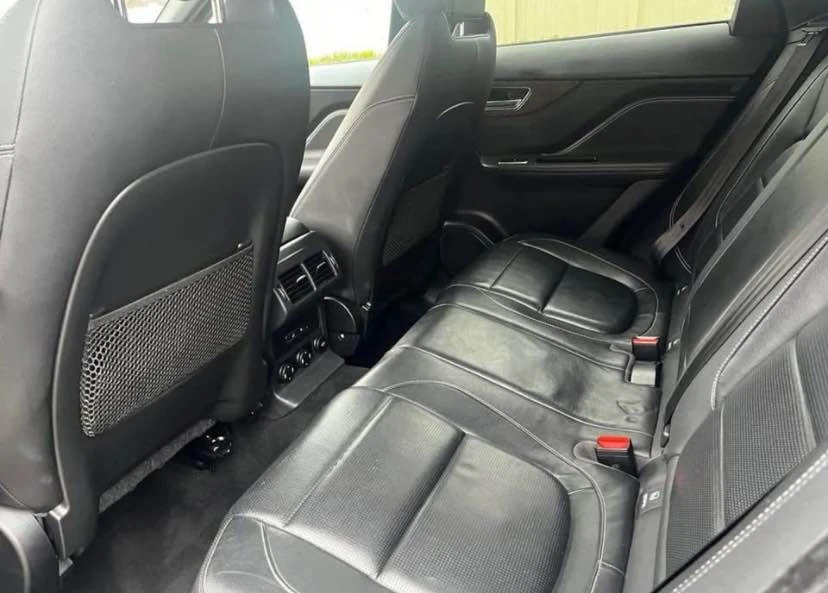 2017 Jaguar F-Pace - Image 5 of 7