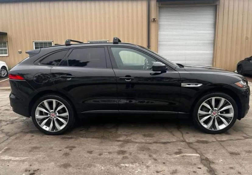 2017 Jaguar F-Pace - Image 2 of 7
