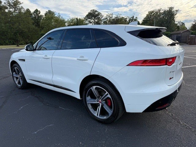 2017 Jaguar F-Pace - Image 3 of 20