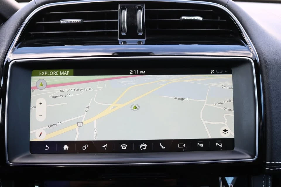 2017 Jaguar F-Pace - Image 20 of 20
