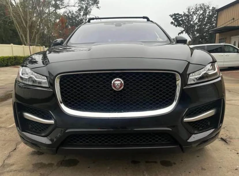2017 Jaguar F-Pace - Image 6 of 7