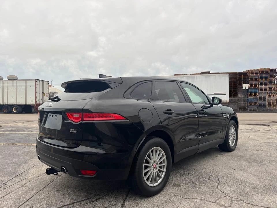 2017 Jaguar F-Pace - Image 13 of 15