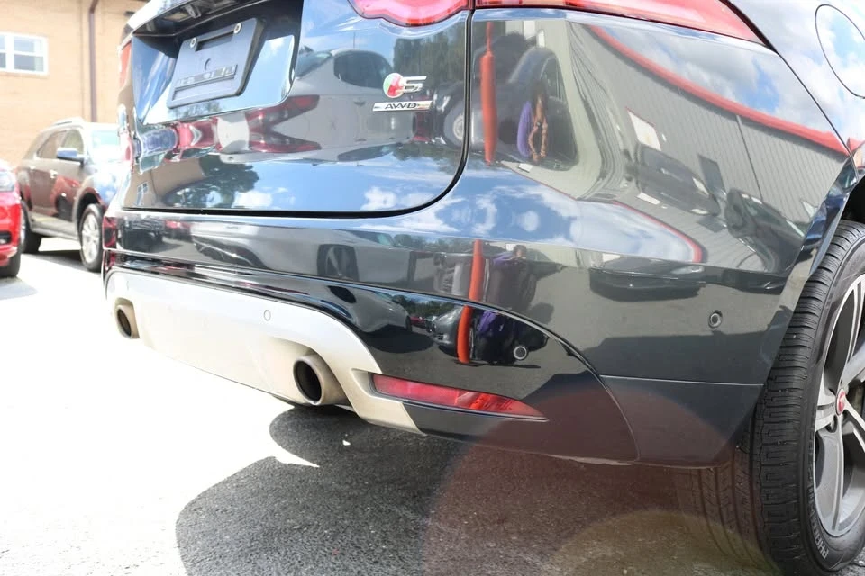 2017 Jaguar F-Pace - Image 11 of 20