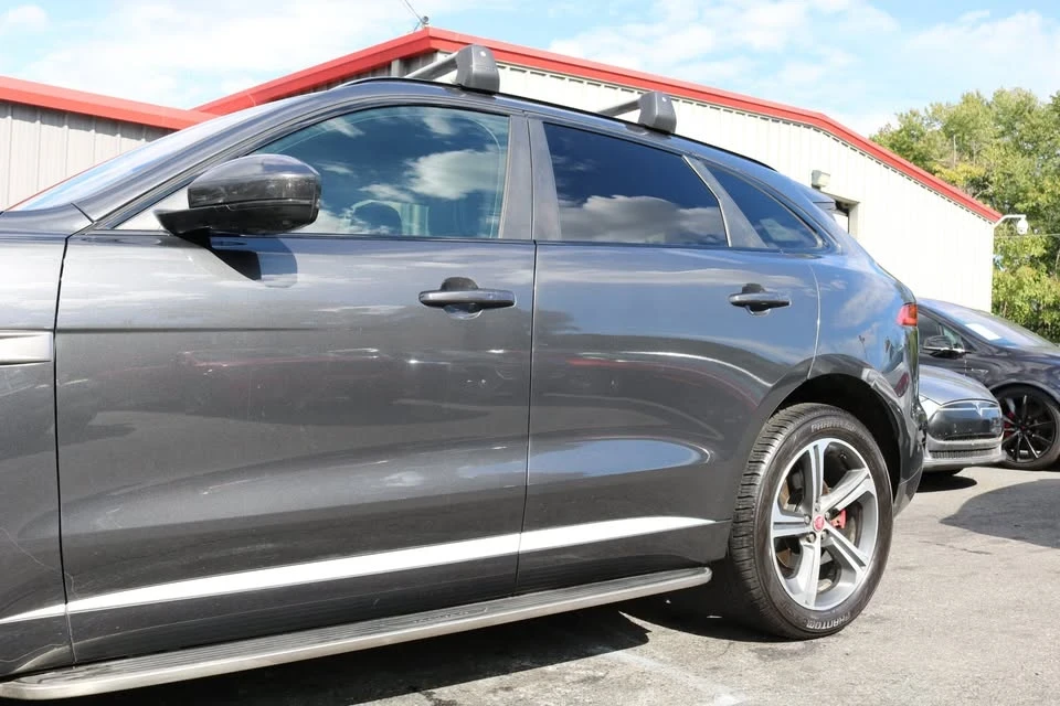 2017 Jaguar F-Pace - Image 7 of 20