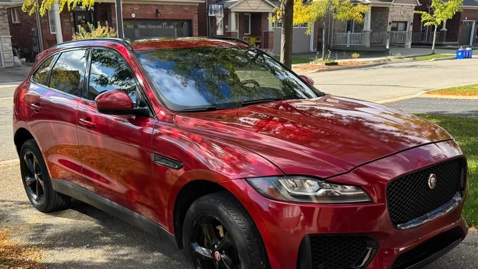 2017 Jaguar F-Pace - Image 2 of 16