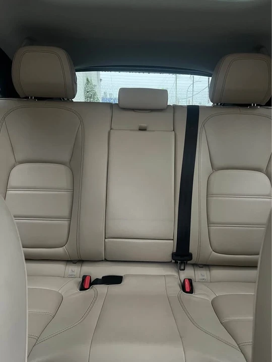 2017 Jaguar F-Pace - Image 6 of 7