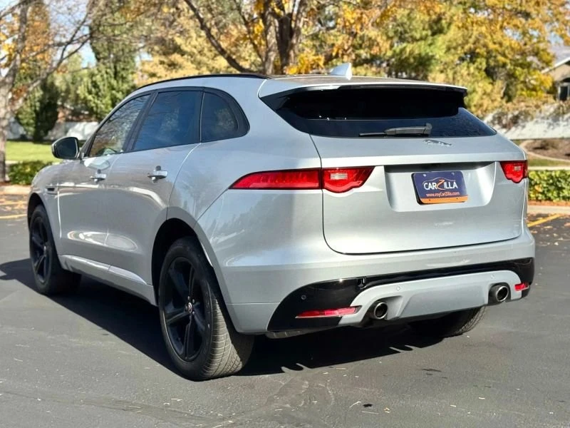 2017 Jaguar F-Pace - Image 3 of 19