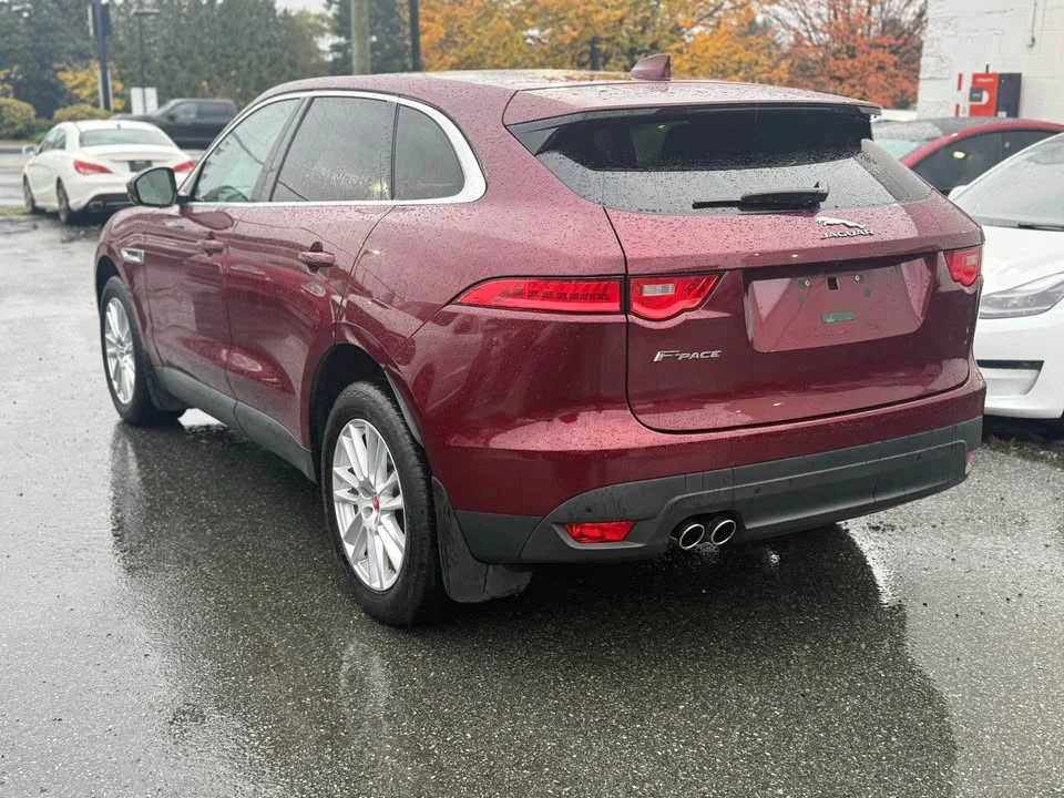 2017 Jaguar F-Pace - Image 4 of 12