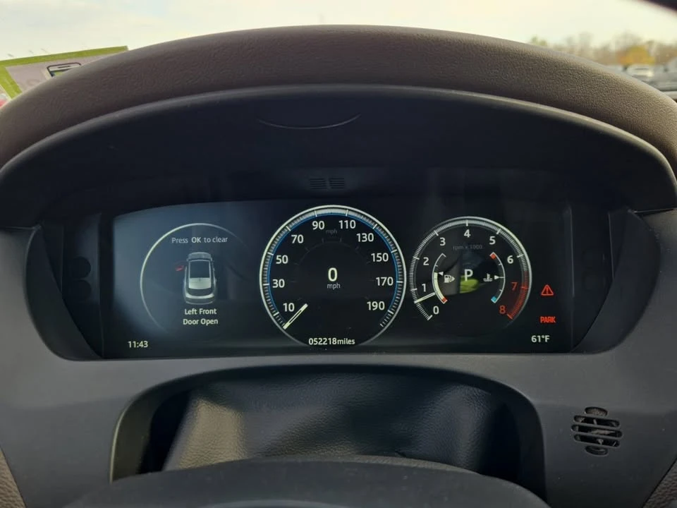 2017 Jaguar F-Pace - Image 10 of 14
