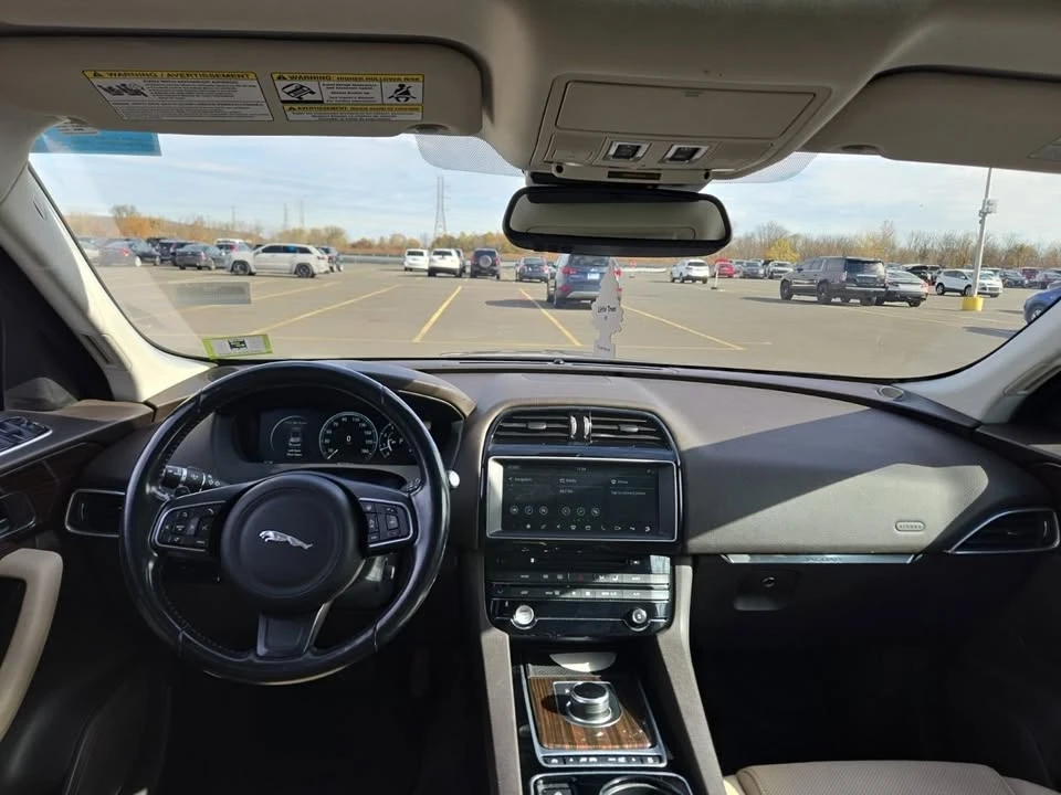 2017 Jaguar F-Pace - Image 9 of 14