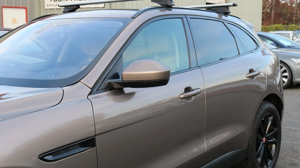 2017 Jaguar F-Pace - Image 4 of 20