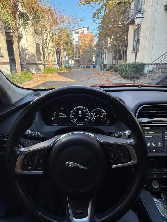 2017 Jaguar F-Pace - Image 20 of 20