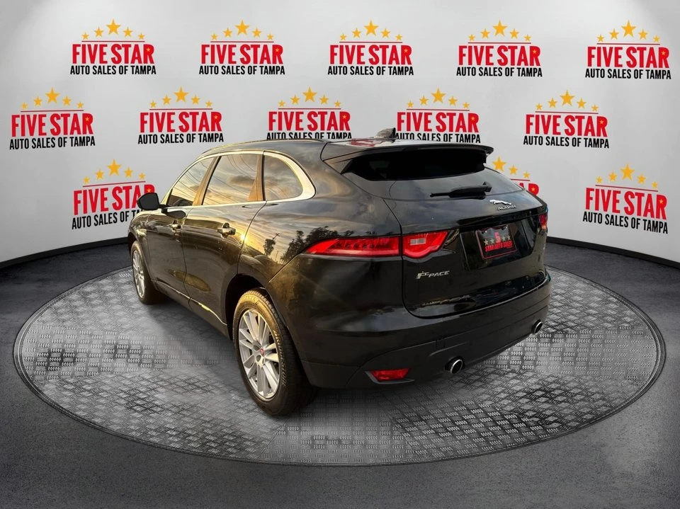 2017 Jaguar F-Pace - Image 5 of 20