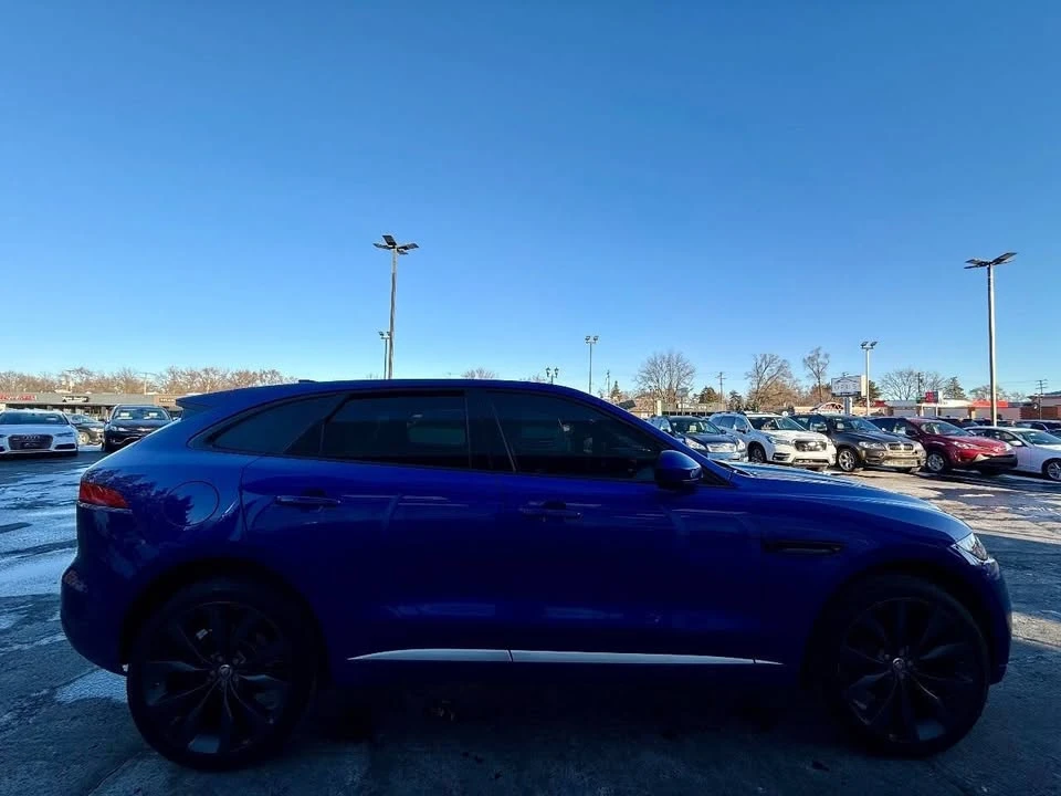 2017 Jaguar F-Pace - Image 5 of 19
