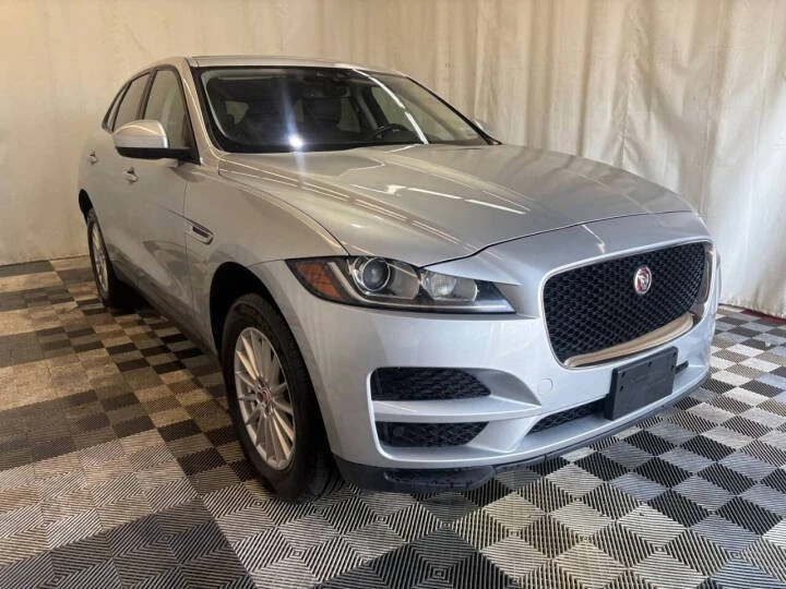 2017 Jaguar F-Pace - Image 2 of 16