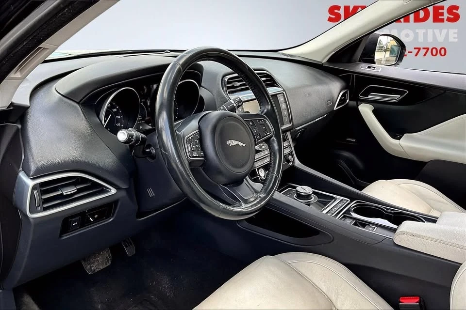 2017 Jaguar F-Pace - Image 16 of 20