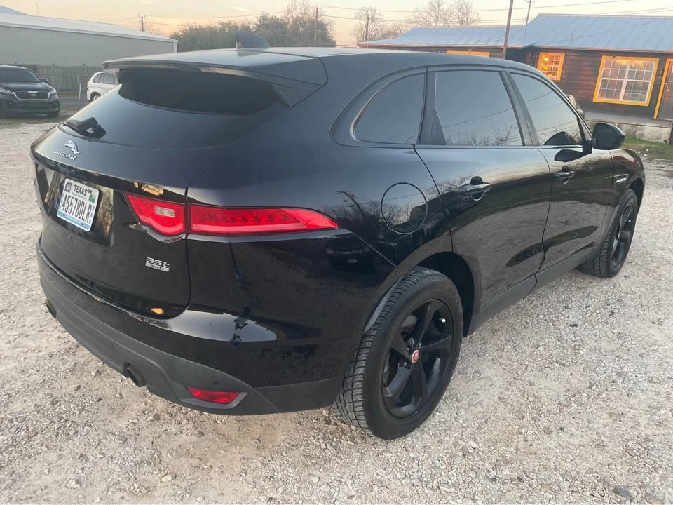 2017 Jaguar F-Pace - Image 3 of 12
