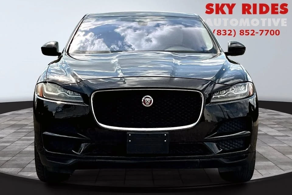 2017 Jaguar F-Pace - Image 2 of 20