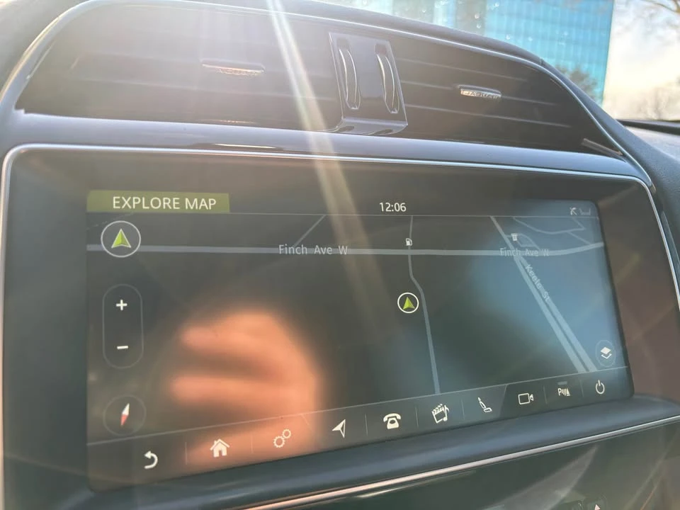 2017 Jaguar F-Pace - Image 12 of 20