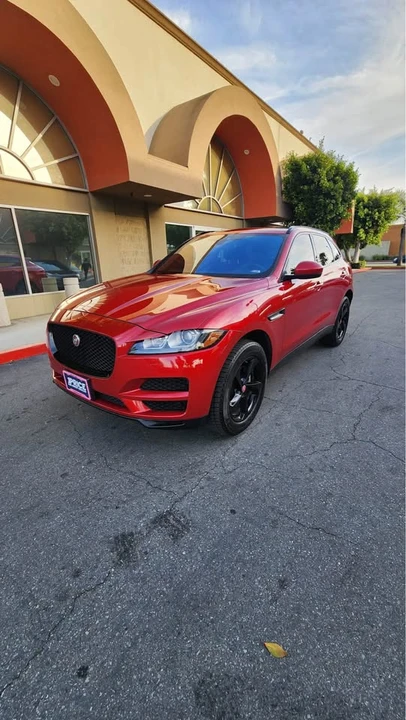 2017 Jaguar F-Pace - Image 2 of 18