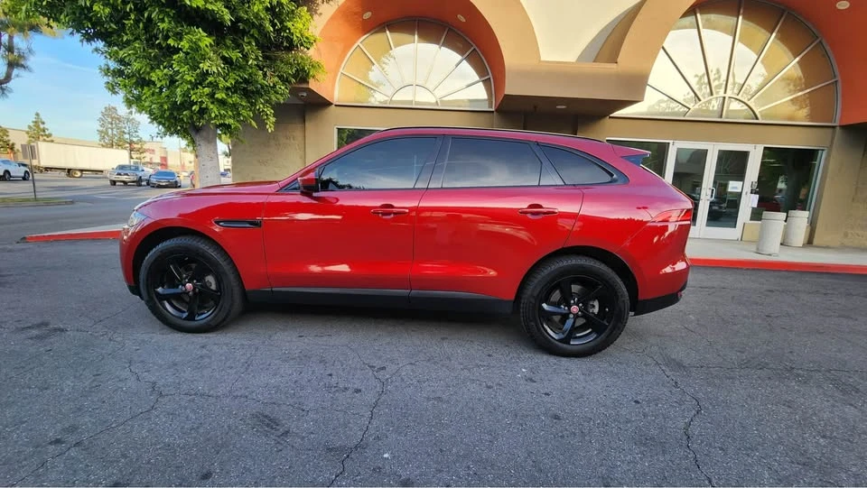 2017 Jaguar F-Pace - Image 6 of 18
